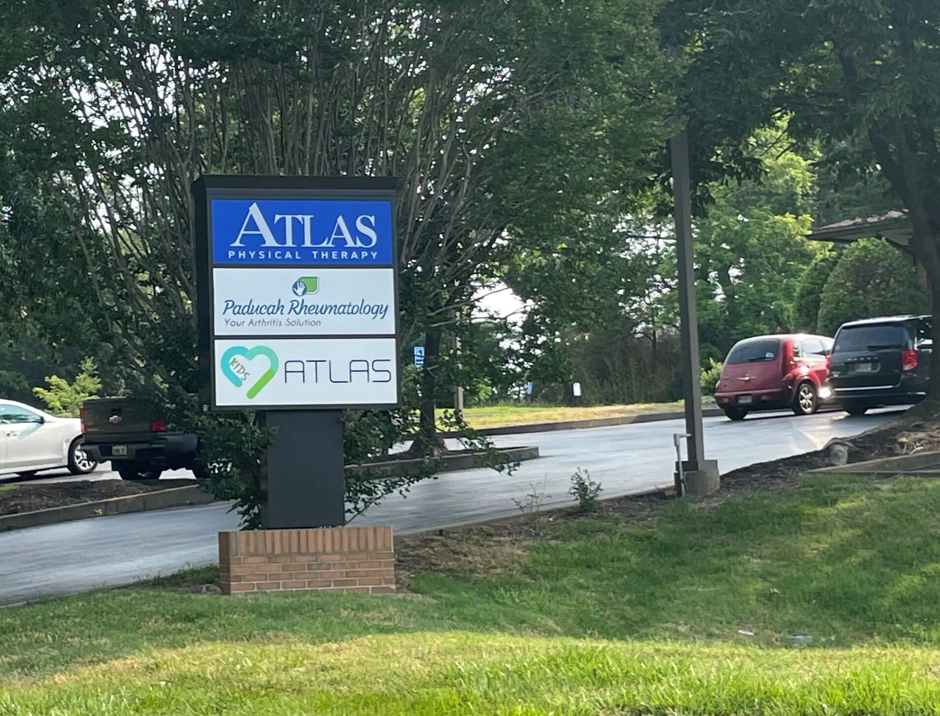 Atlas Physical Therapy location sign