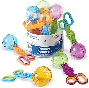 handy scooper child's toy