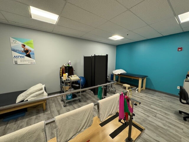 physical therapy treatment area