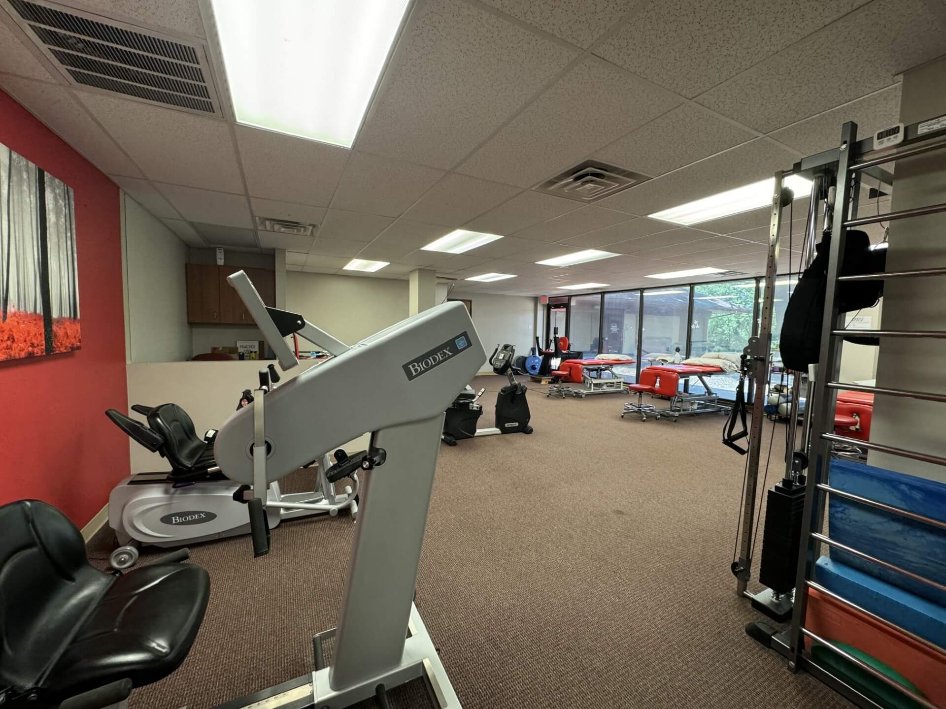 physical therapy open treatment area in garland, tx