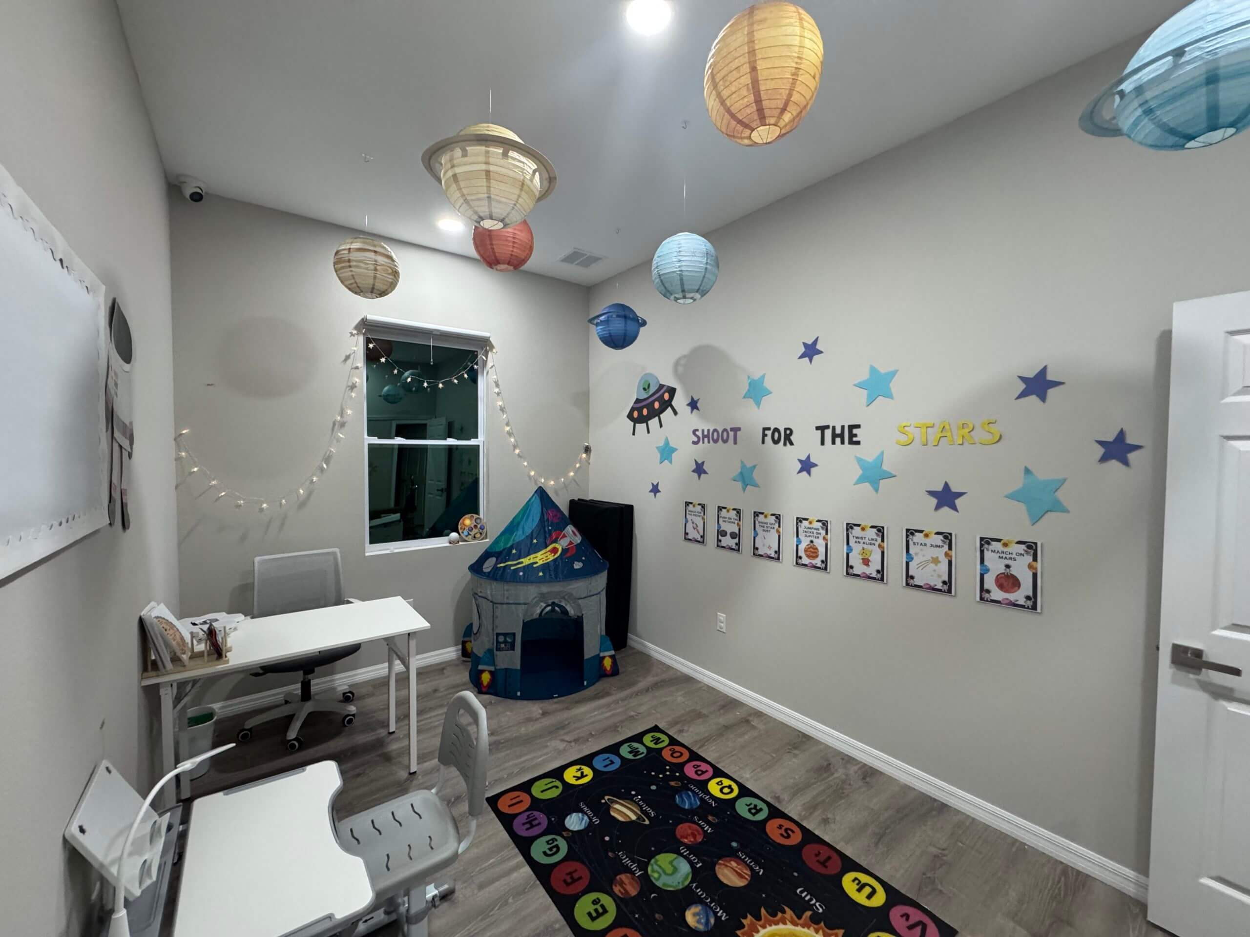 pediatric therapy spaced themed room in land o lakes fl