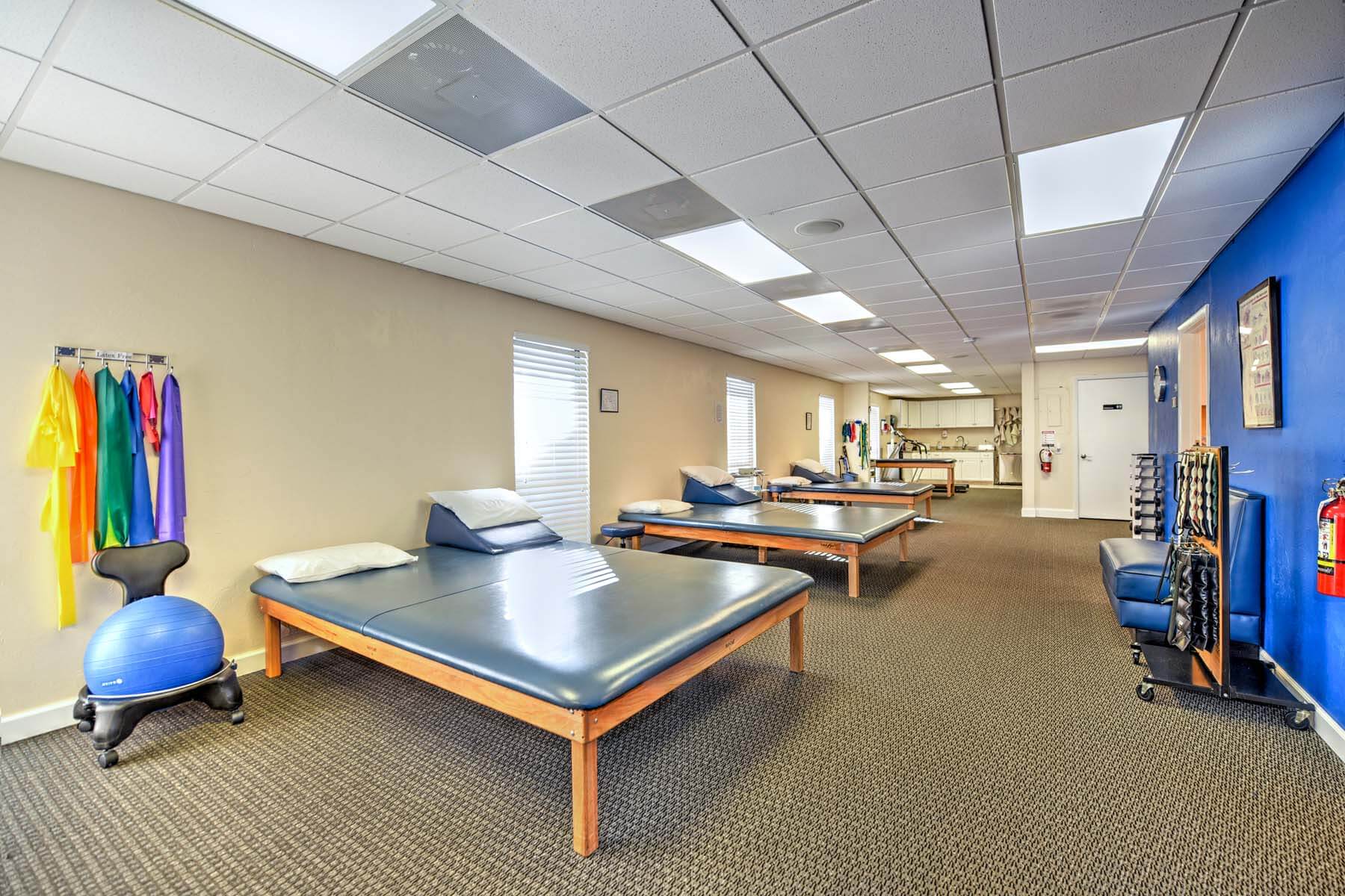 physical therapy clinic in ft myers