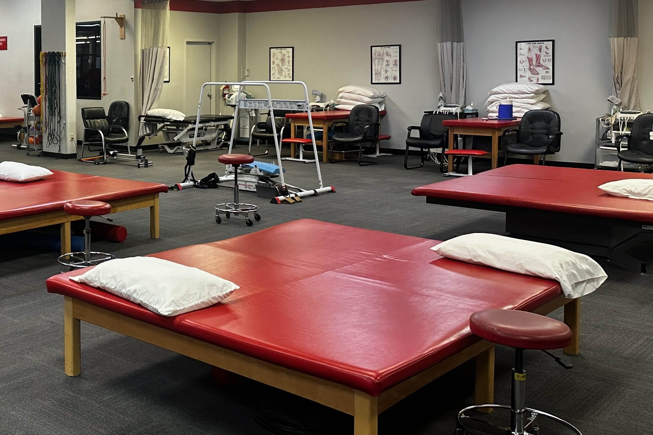 front entrance to physical therapy today on s loop in lubbock tx