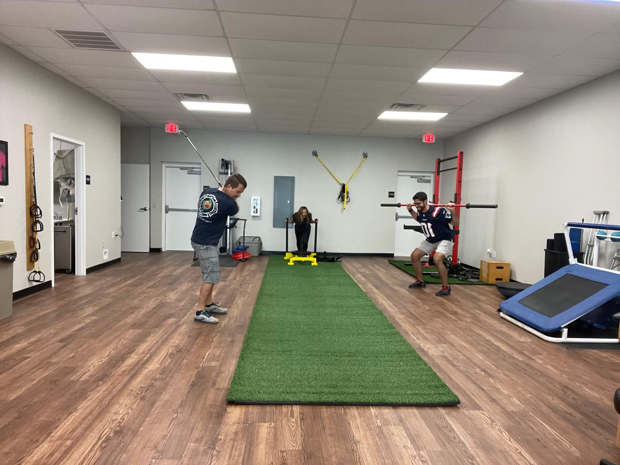 Physical therapy treatment for lower back pain at H2 Health St. Johns