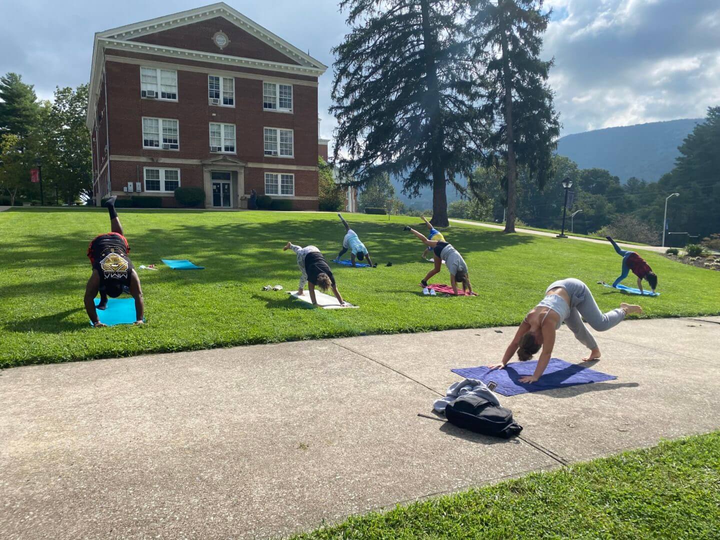 people doing yoga in bluefield va